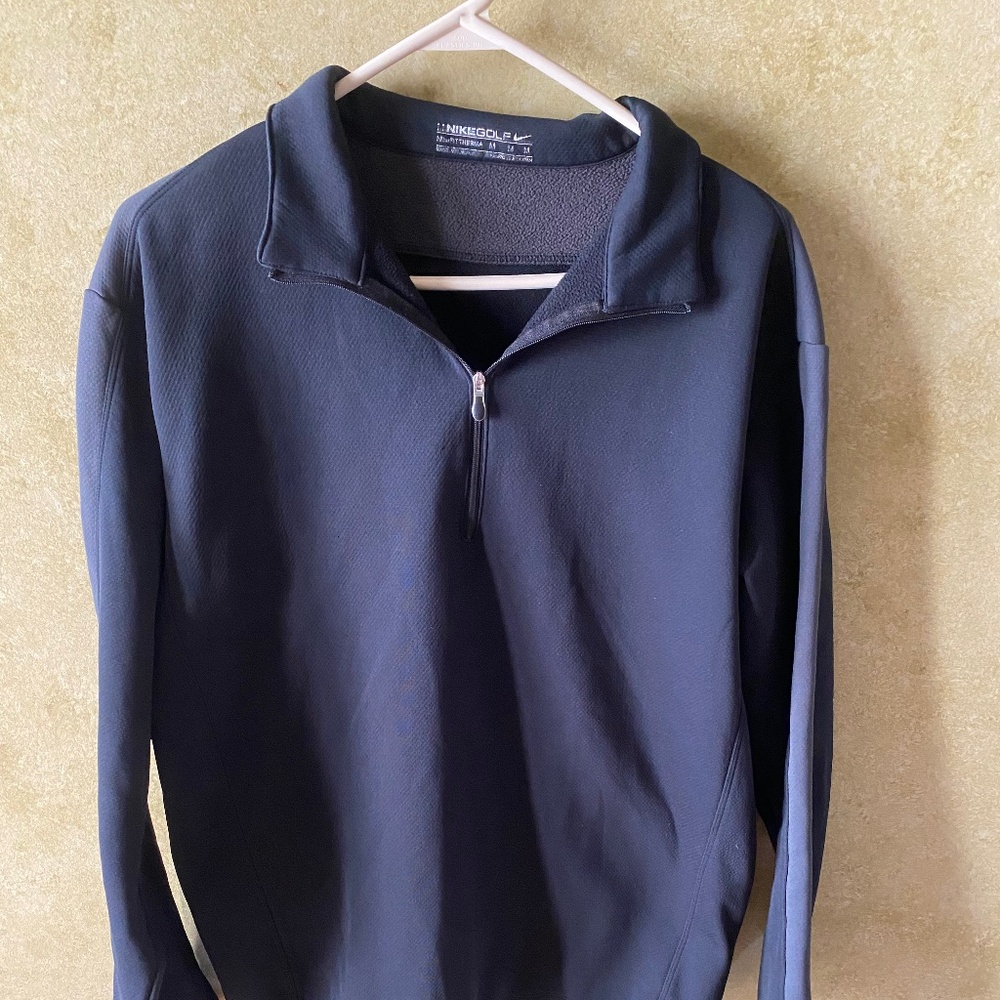Nike Golf pullover size M